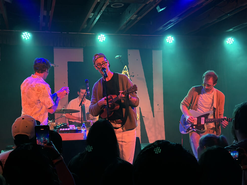 Hellogoodbye