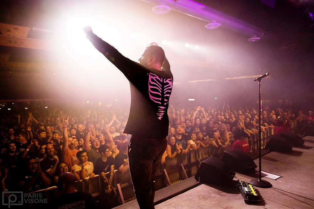 Chad pumping up the crowd