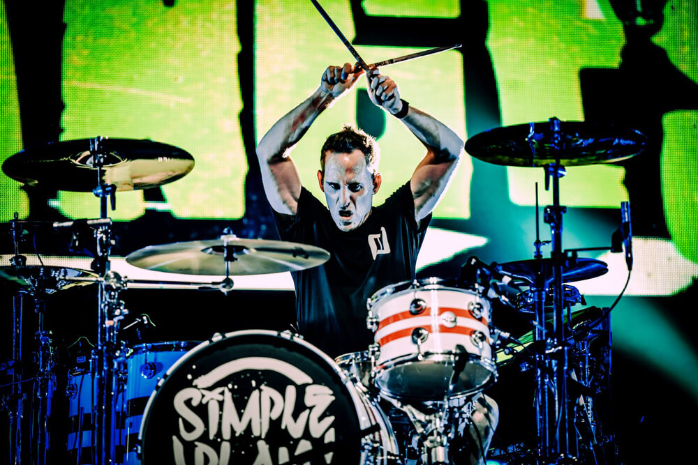 Chuck Comeau